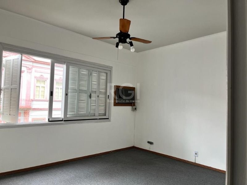 Apartamento à venda com 2 quartos, 57m² - Foto 16