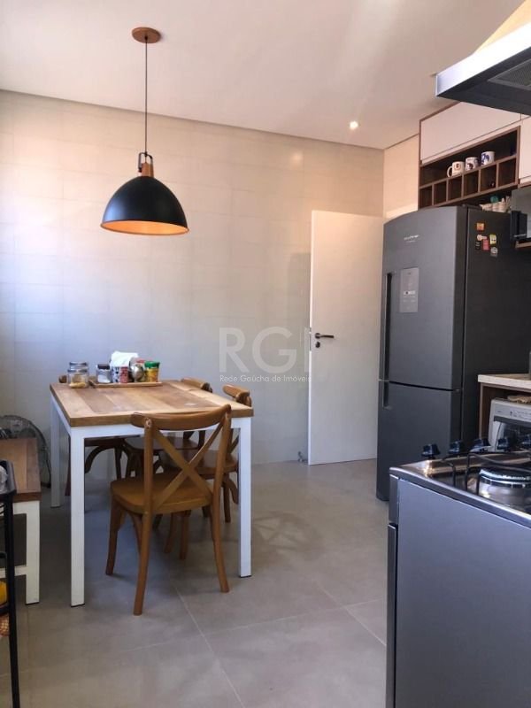 Apartamento à venda com 3 quartos, 99m² - Foto 2