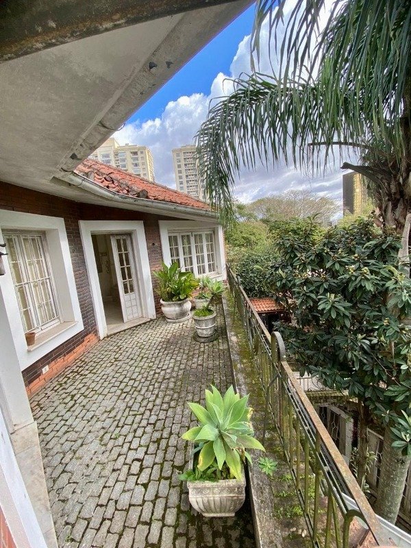 Casa para alugar com 5 quartos, 719m² - Foto 38