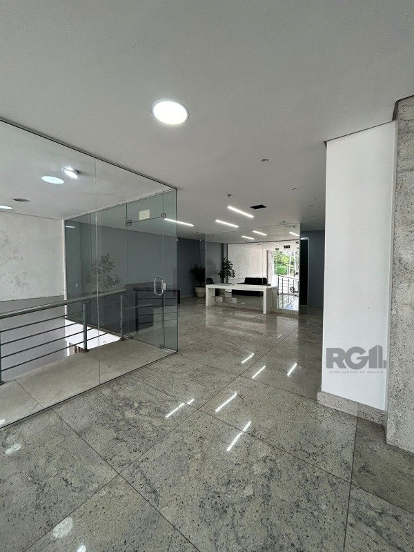 Loja-Salão para alugar, 101m² - Foto 2