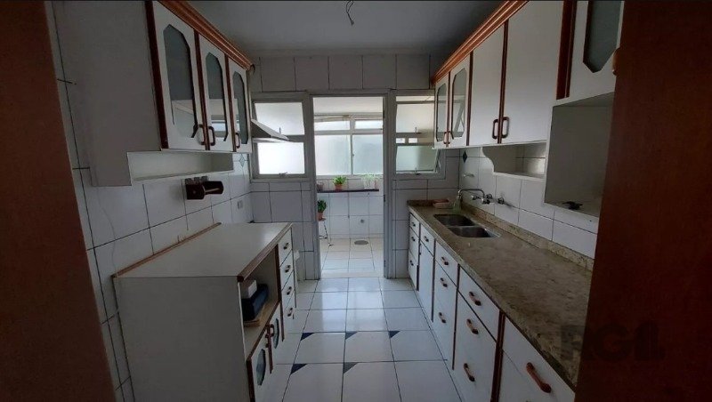 Apartamento para alugar com 3 quartos, 158m² - Foto 7