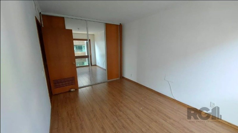 Apartamento para alugar com 3 quartos, 158m² - Foto 14