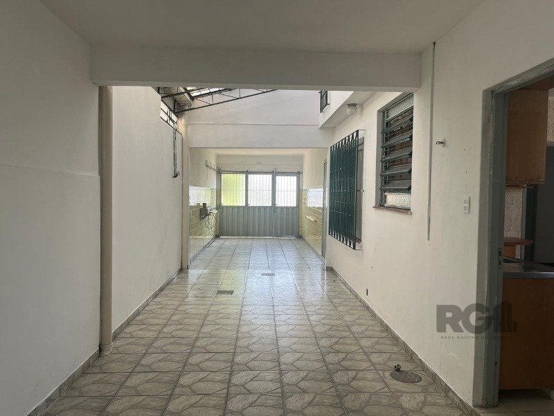 Casa para alugar com 3 quartos, 1m² - Foto 13