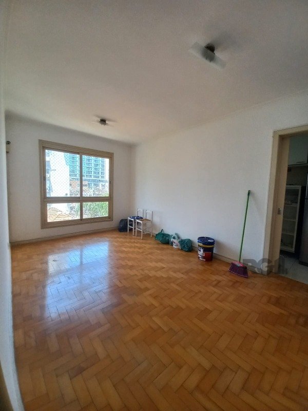 Apartamento para alugar com 2 quartos, 69m² - Foto 10