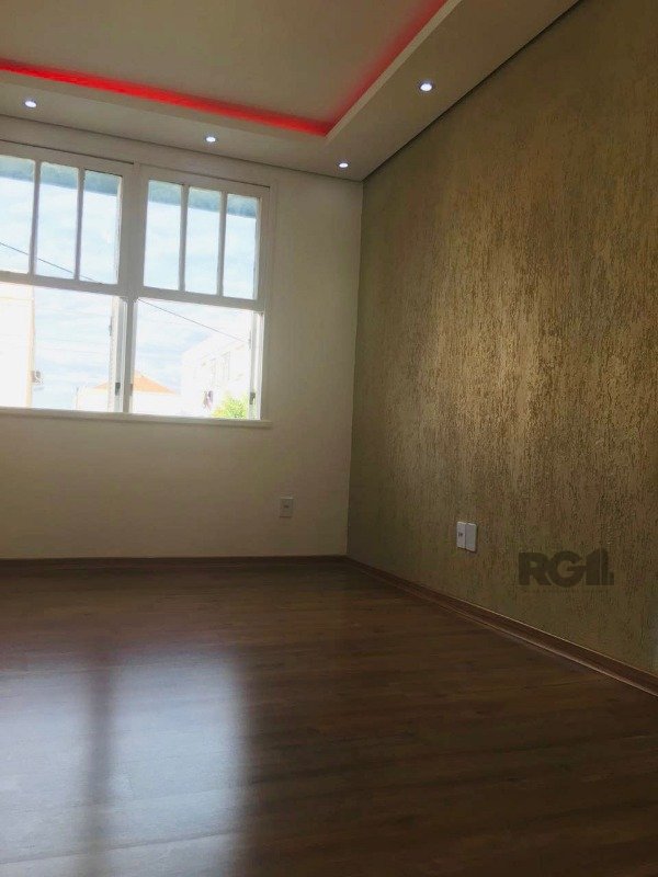 Apartamento à venda com 3 quartos, 84m² - Foto 1