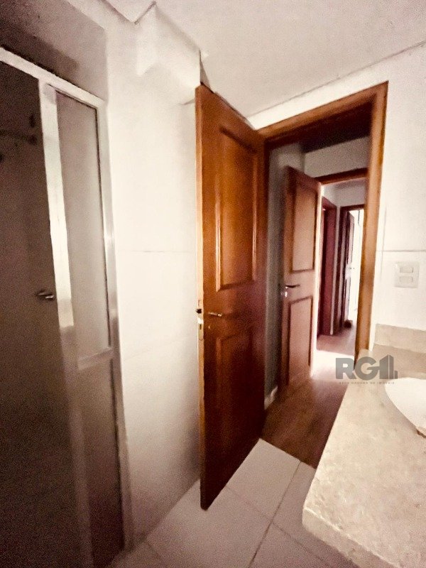 Apartamento à venda com 3 quartos, 159m² - Foto 23