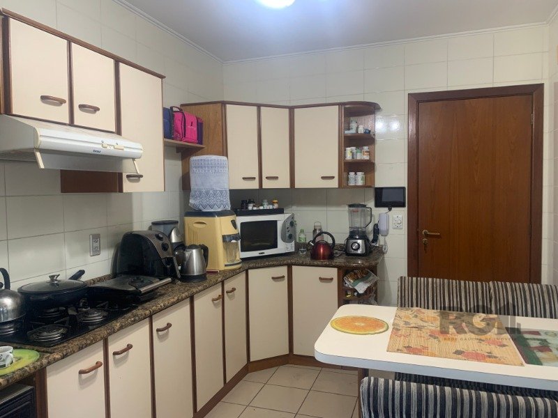 Apartamento à venda com 3 quartos, 140m² - Foto 11