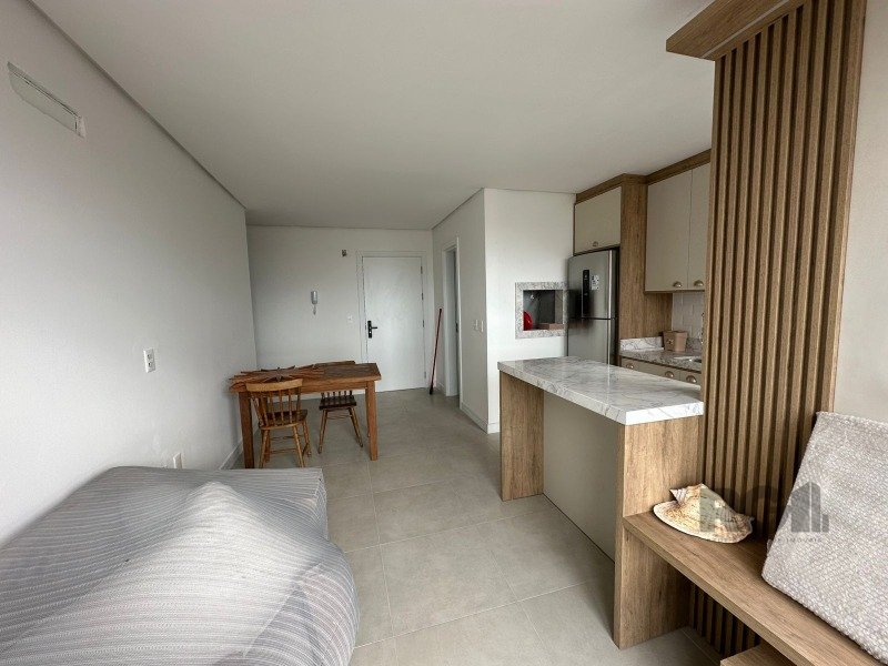 Apartamento à venda com 2 quartos, 68m² - Foto 9