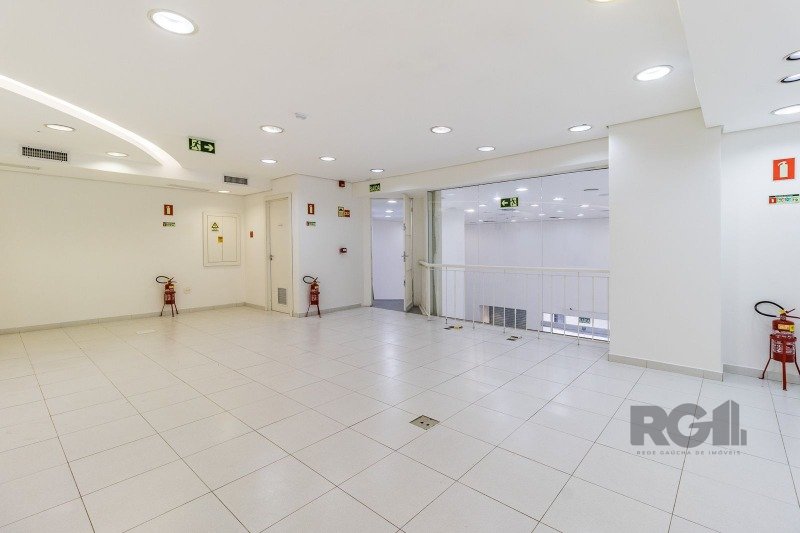 Loja-Salão para alugar, 696m² - Foto 17