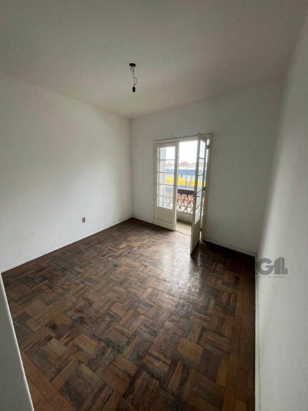 Apartamento à venda com 3 quartos, 121m² - Foto 9