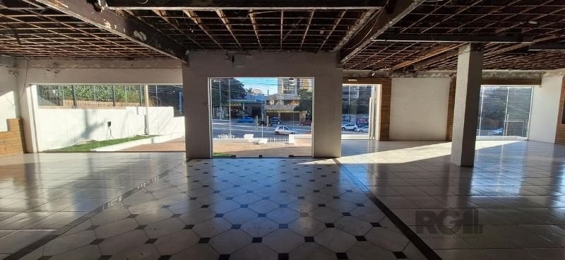 Casa para alugar com 3 quartos, 599m² - Foto 18