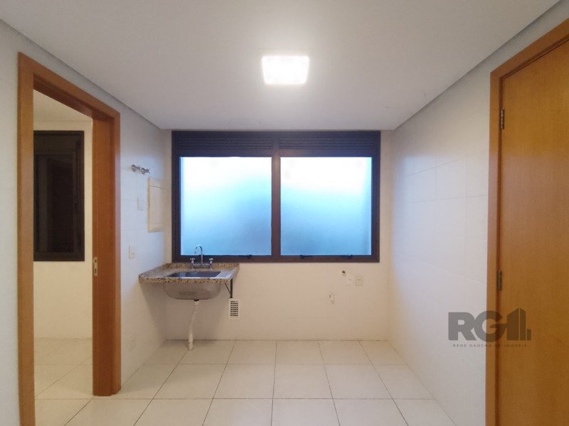 Apartamento para alugar com 3 quartos, 138m² - Foto 31