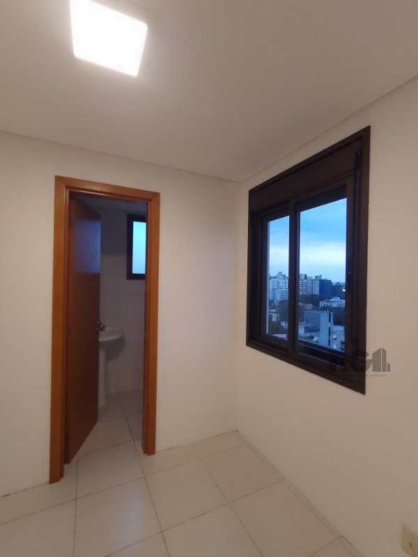 Apartamento para alugar com 3 quartos, 138m² - Foto 32