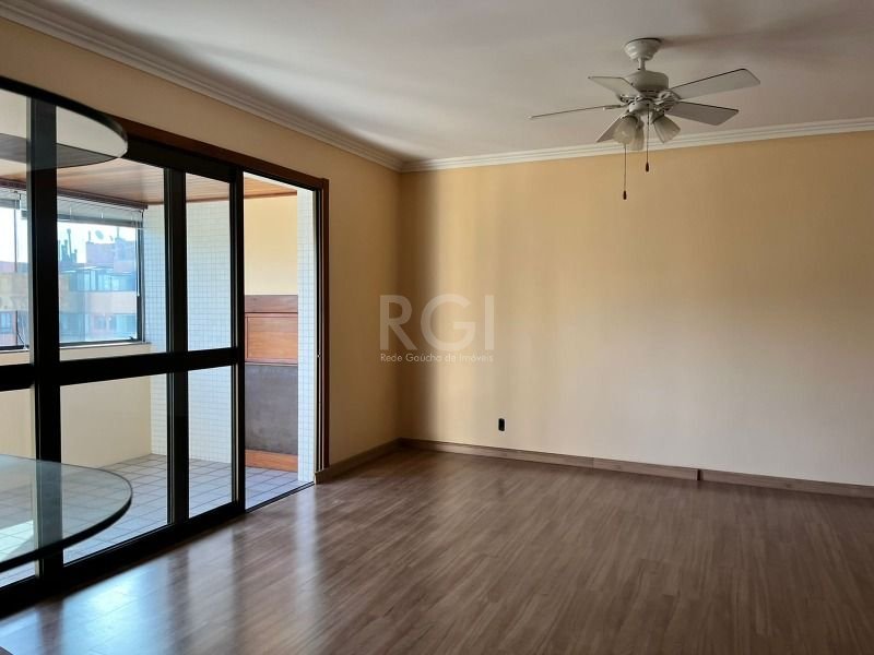 Apartamento à venda com 3 quartos, 105m² - Foto 8